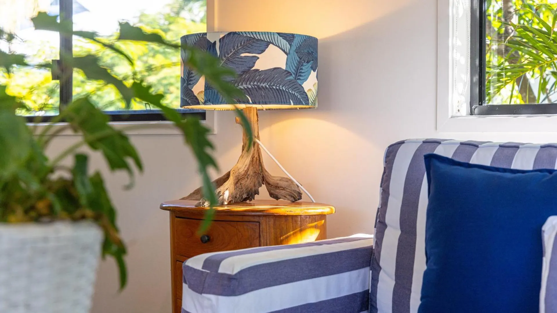 Monterey Beach House - Direct Beach Access & Plunge Pool Byron Bay