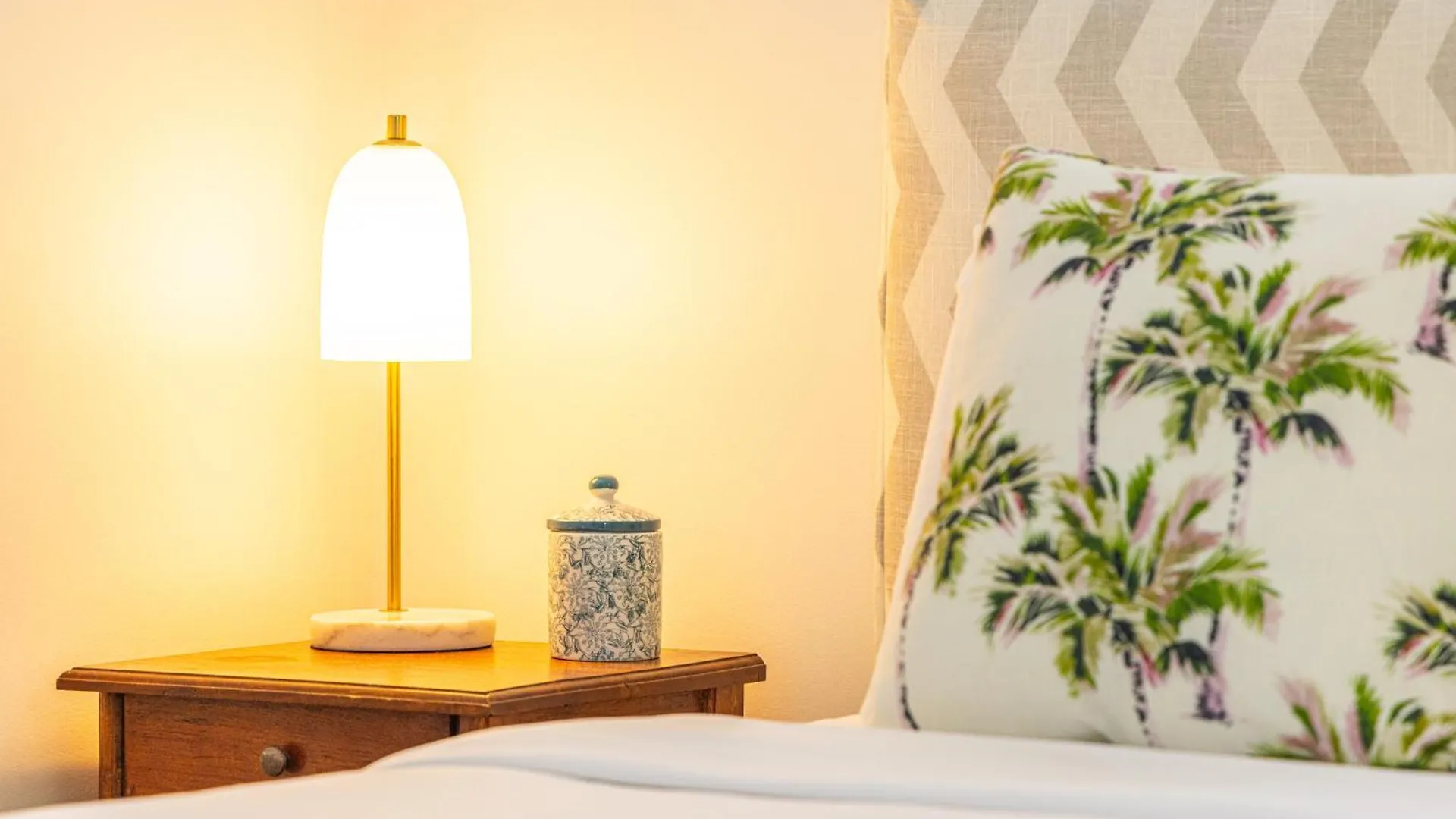 Monterey Beach House - Direct Beach Access & Plunge Pool Byron Bay