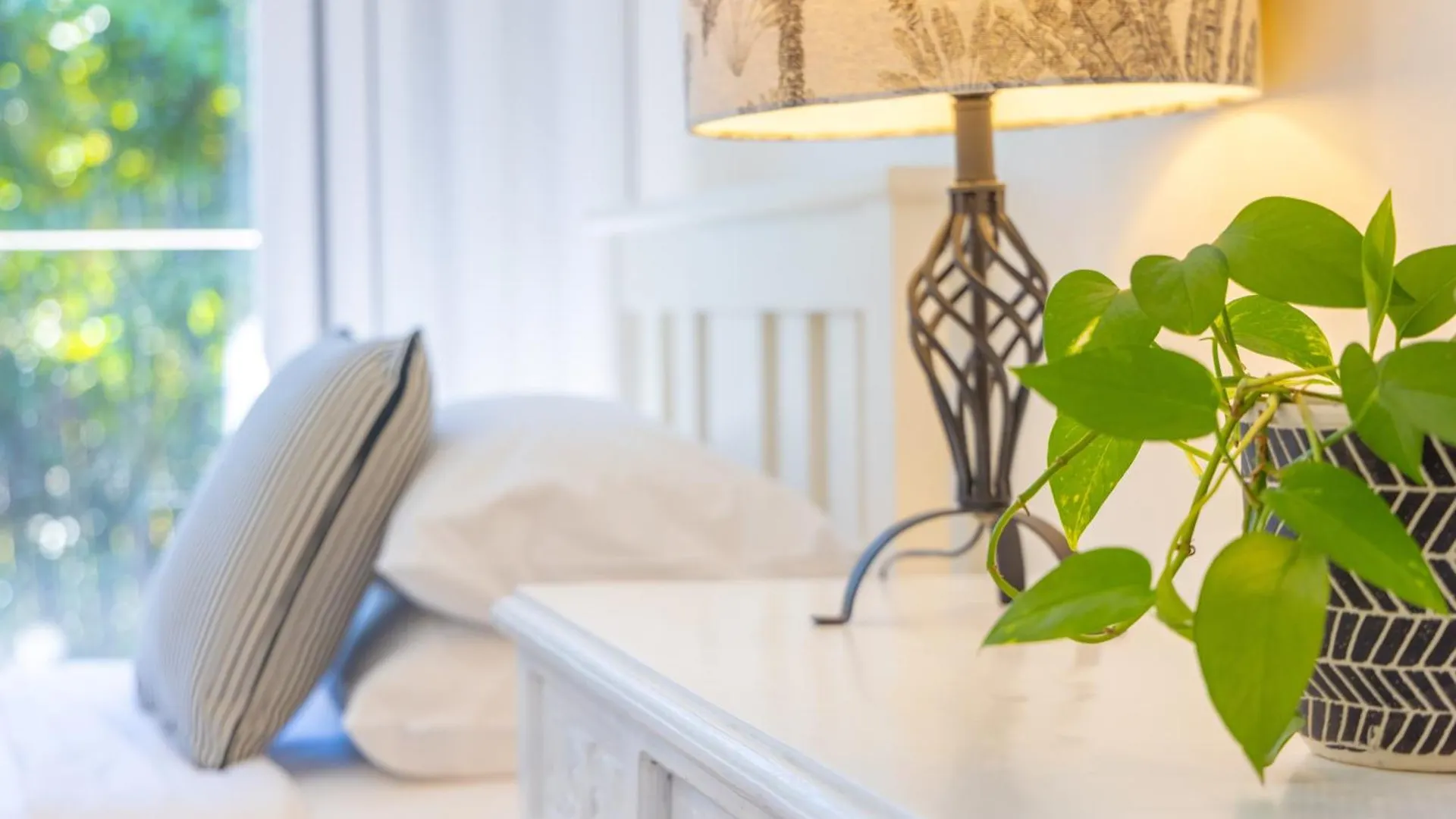 Monterey Beach House - Direct Beach Access & Plunge Pool Byron Bay Holiday home